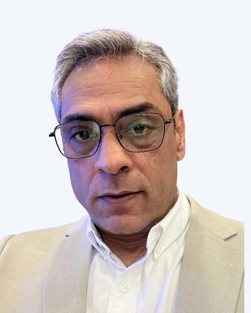 Shahrukh Moghal, lead trainer